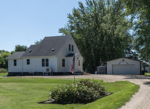 705 State Highway 28 W, Glenwood, MN, 56334-8817 | Card Image