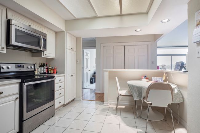 APT-627 - 5200 Keller Springs Rd, Condo with 2 bedrooms, 2 bathrooms and null parking in Dallas TX | Image 8