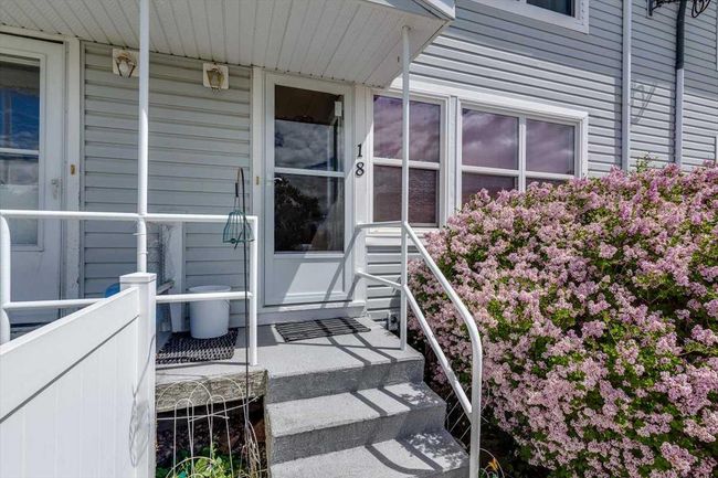 18 Poplar Cres, Home with 3 bedrooms, 2 bathrooms and 1 parking in Springbrook AB | Image 28