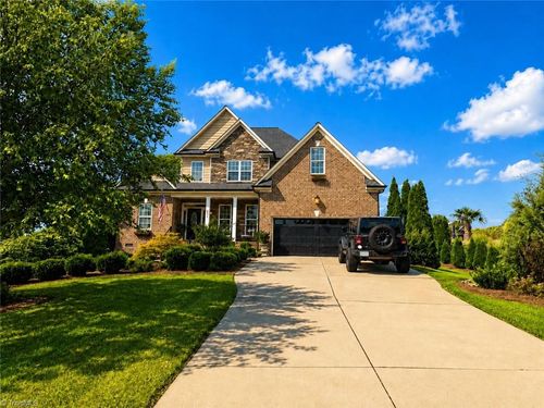 254 Raspberry Ridge Dr, Clemmons, NC, 27012-7097 | Card Image
