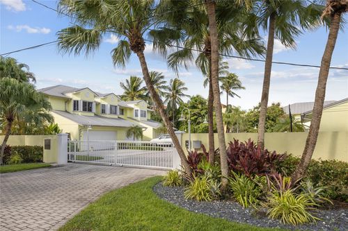 11-603 Sw 7th Ave, Fort Lauderdale, FL, 33315-1071 | Card Image