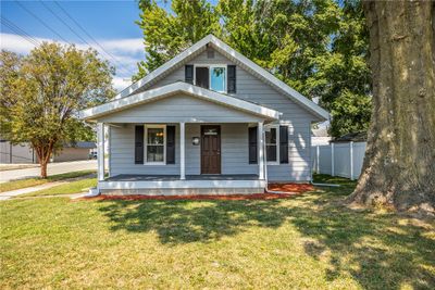 510 W Clinton Avenue, House other with 3 bedrooms, 2 bathrooms and null parking in Effingham IL | Image 1