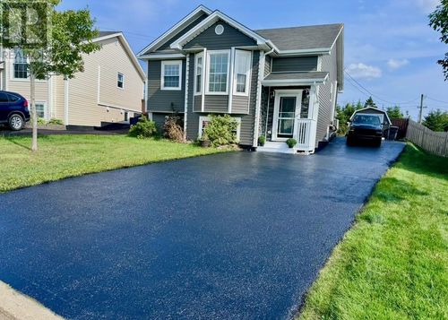 14 Eriksson Cres, Mount Pearl, NL, A1N0C2 | Card Image