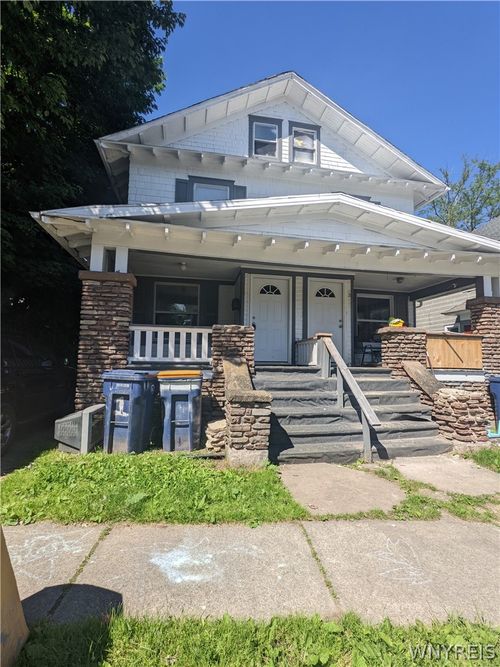 1 Bewley Pkwy, Lockport, NY, 14094-2503 | Card Image