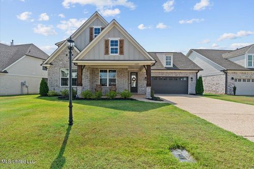 13497 Birch Bnd, Olive Branch, MS, 38654-1469 | Card Image