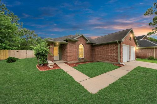 1806 Manor Cir, Rosenberg, TX, 77471-6160 | Card Image