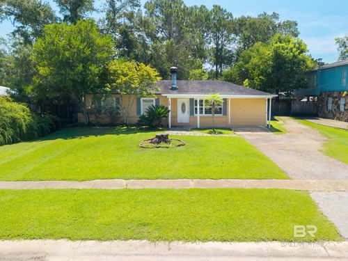 2331 S Dog River Dr, Mobile, AL, 36605-2610 | Card Image