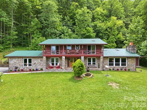 570 Rugged Top Rd, Waynesville, NC, 28785-0261 | Card Image