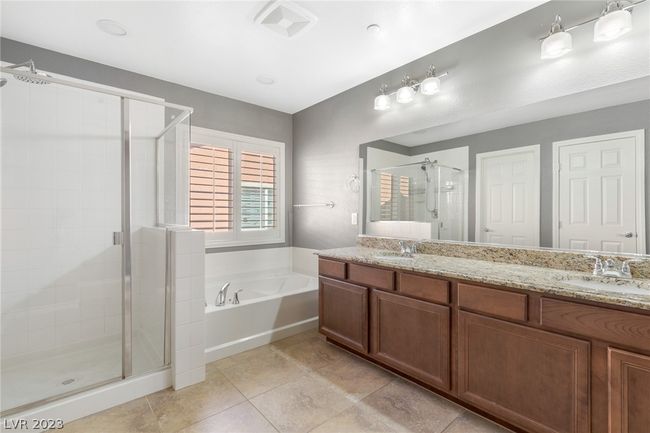 2085 Canvas Edge Dr, House other with 4 bedrooms, 3 bathrooms and null parking in Henderson NV | Image 34
