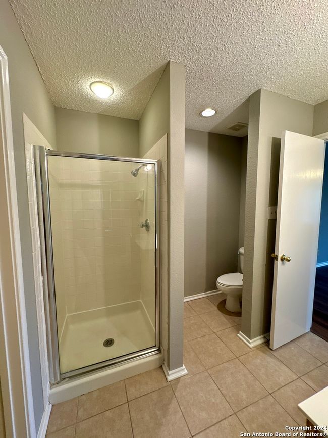 216 Newrock Crk, House other with 3 bedrooms, 3 bathrooms and null parking in Schertz TX | Image 24