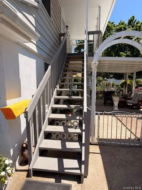 16 Forest Dr, East Northport, NY, 11731-1523 | Card Image