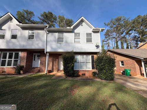 4887 Autumn Cir, Stone Mountain, GA, 30088-1940 | Card Image