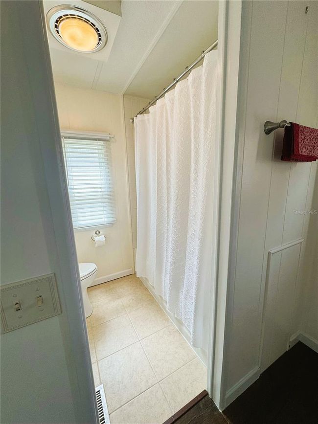 139 Royal Palm Dr, House other with 2 bedrooms, 2 bathrooms and null parking in LEESBURG FL | Image 28