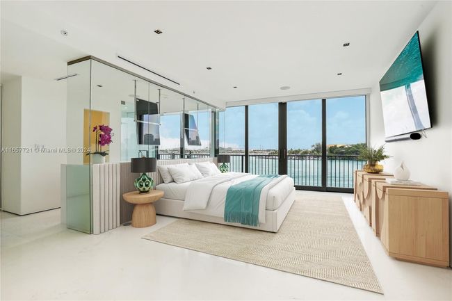APT-101 - 1000 Venetian Way, Townhouse with 4 bedrooms, 4 bathrooms and null parking in Miami Beach FL | Image 10