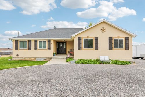 2464 Autumn Dr, Eagle Mountain, UT, 84005-3173 | Card Image