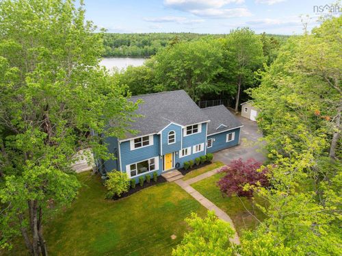 153 Foster Ave, Fall River, NS, B2T1E7 | Card Image