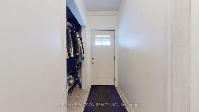 292 Celina St, House other with 4 bedrooms, 2 bathrooms and 3 parking in Oshawa ON | Image 5