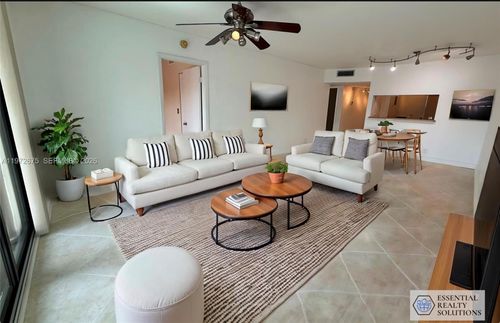 11312-11312 Taft St, Pembroke Pines, FL, 33026-2138 | Card Image