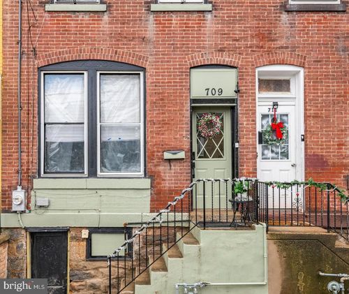 709 W Norwegian St, POTTSVILLE, PA, 17901-2826 | Card Image