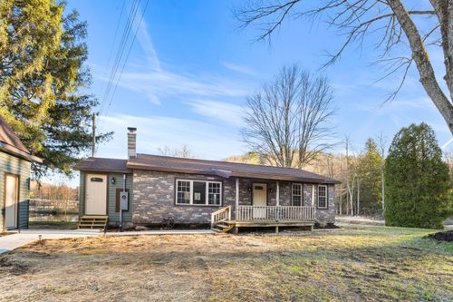 9776 Bennetts Valley Hwy, Penfield, PA, 15849-3418 | Card Image