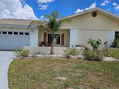 206 Sola Ln, SUN CITY CENTER, FL, 33573-6251 | Card Image