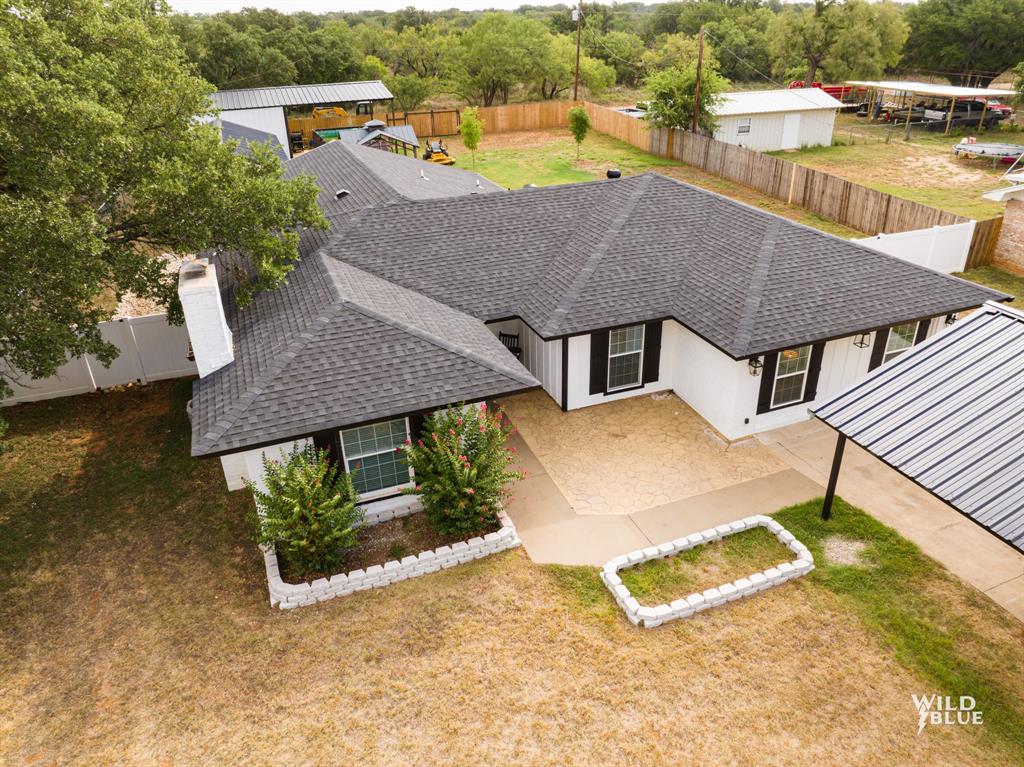 Mitsy Ln, Early, TX 76802