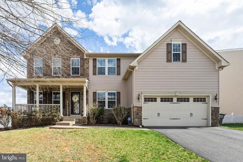 9 Eisentown Dr, LOVETTSVILLE, VA, 20180-8545 | Card Image
