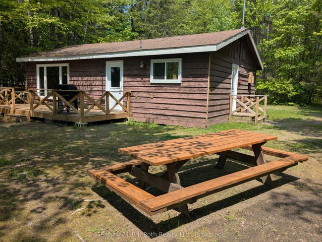 836 Lake Nipissing Rd, Home with 0 bedrooms, 1 bathrooms and null parking in Nipissing ON | Image 9