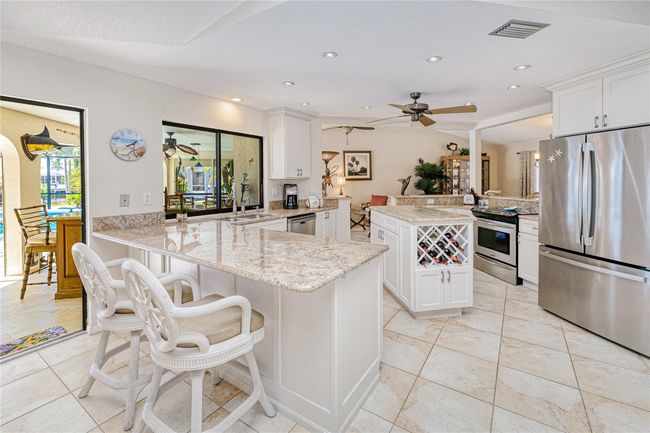 815 Via Formia, House other with 3 bedrooms, 2 bathrooms and null parking in PUNTA GORDA FL | Image 13