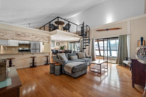 apt-6-7 Eaglehead Ter, Shrewsbury, MA, 01545-2120 | Card Image