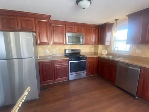 1-2 Mason Ave, North Billerica, MA, 01862-1117 | Card Image