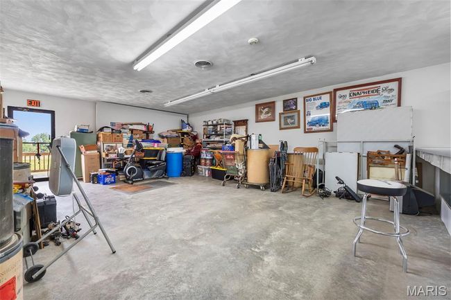 View of garage | Image 46