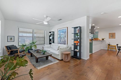 3212 Bruce Dr, Austin, TX, 78735-6903 | Card Image