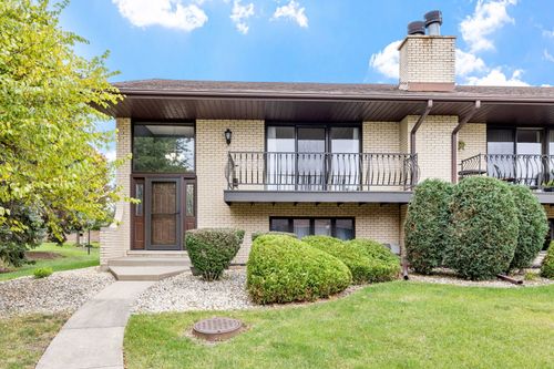 31-15602 Violet Ct, Orland Park, IL, 60462-5139 | Card Image