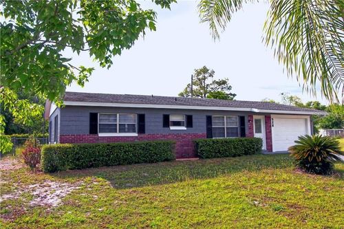 528 Central Ave, FROSTPROOF, FL, 33843-9135 | Card Image