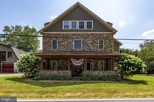 688 Sylvan Dell Rd, SOUTH WILLIAMSPORT, PA, 17702-8519 | Card Image