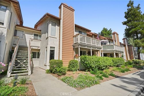unit-e-2426 Pleasant Way, Thousand Oaks, CA, 91362-3272 | Card Image