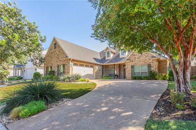 15018 Badger Ranch Boulevard, House other with 4 bedrooms, 3 bathrooms and 2 parking in Woodway TX | Image 1