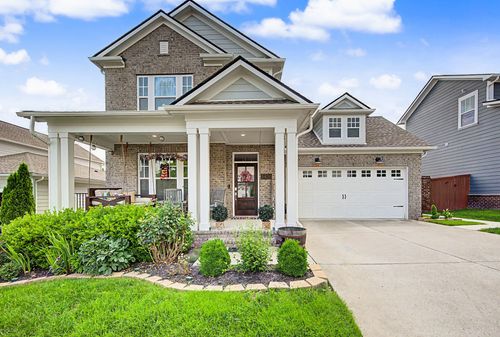 3420 Milford Dr, Thompsons Station, TN, 37179-1522 | Card Image
