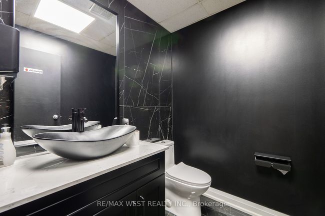 390 Bradwick Dr, Home with 0 bedrooms, 5 bathrooms and 100 parking in Concord ON | Image 36