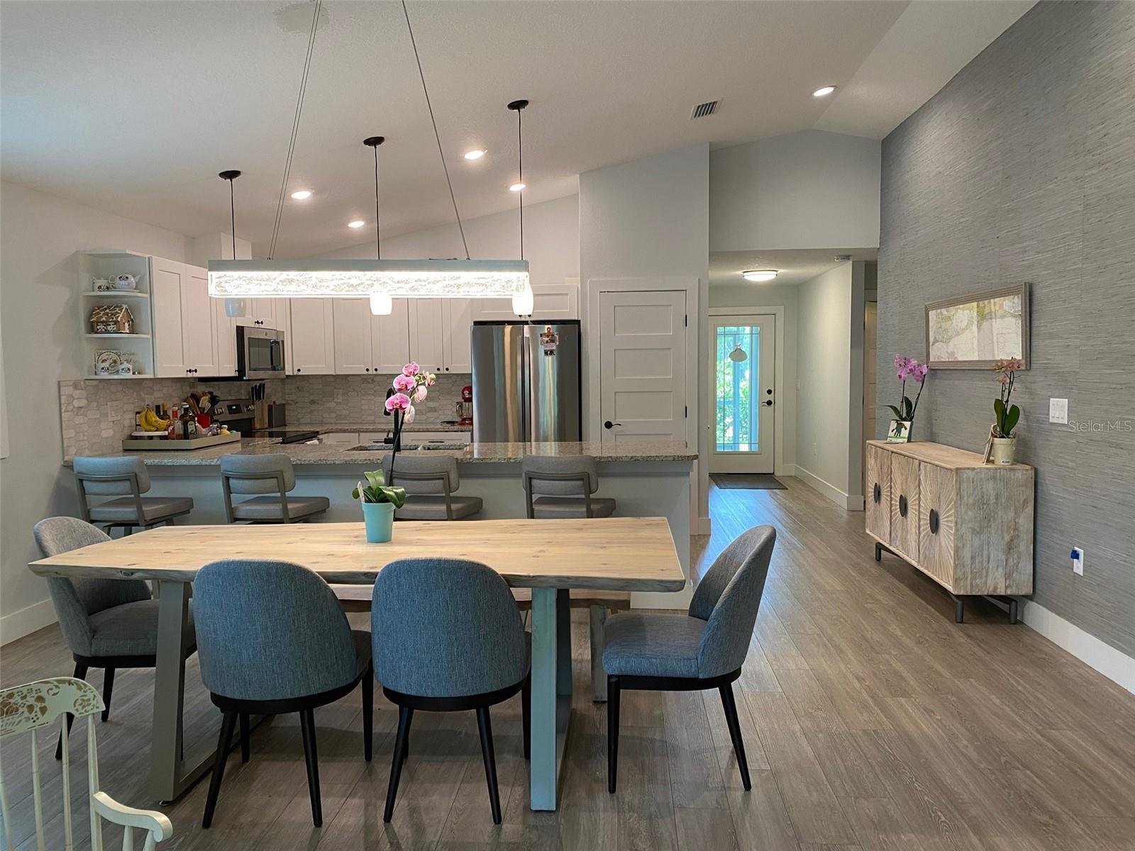 Residential Lease in SARASOTA 3