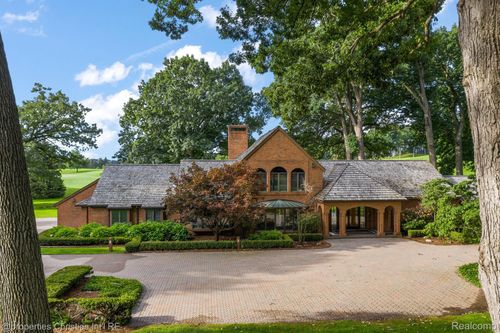 1895 Rathmor Rd, Bloomfield Hills, MI, 48304-2148 | Card Image