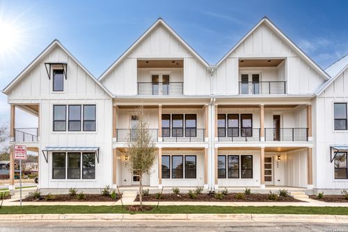 413 Mcmillan Pl, San Antonio, TX, 78210-1159 | Card Image