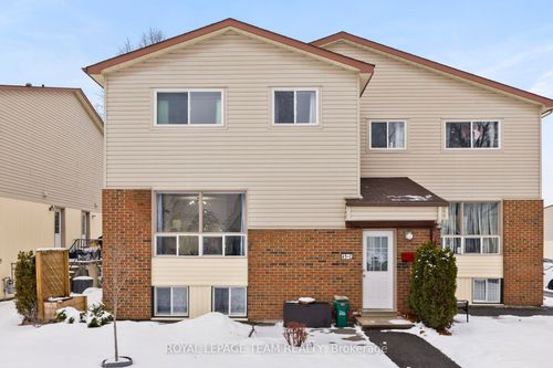 c-41 Forester Cres, Nepean, ON, K2H8Y3 | Card Image