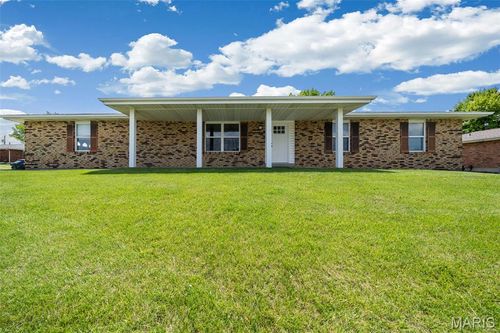 3213 Apple Drive, St Charles, MO, 63301 | Card Image