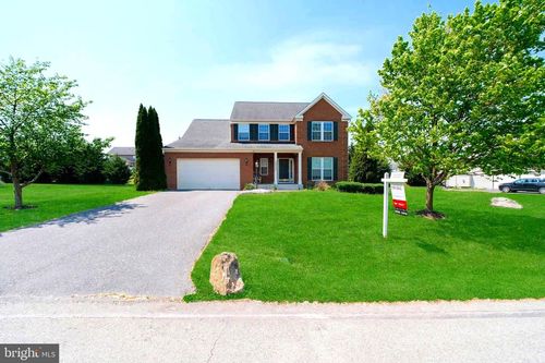 19321 Paradise Manor Dr, HAGERSTOWN, MD, 21742-5312 | Card Image