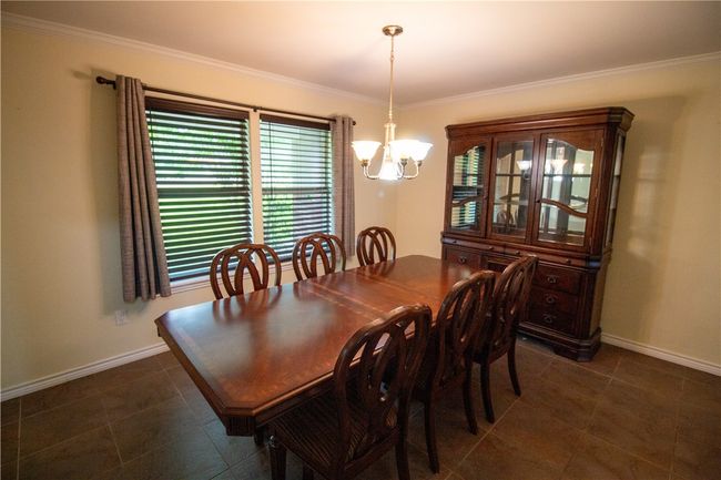 125 Red Bird Rdg, House other with 4 bedrooms, 3 bathrooms and null parking in Beeville TX | Image 4
