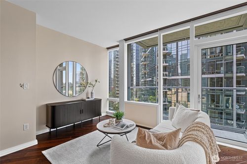 unit-1109-500 106th Ave Ne, Bellevue, WA, 98004-5082 | Card Image