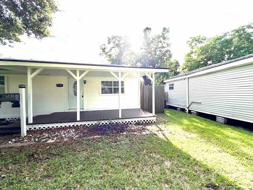 4731 Harrison, Groves, TX, 77619 | Card Image