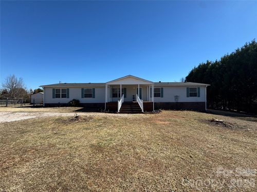 1024 Rogue Ct, Kannapolis, NC, 28081-7713 | Card Image